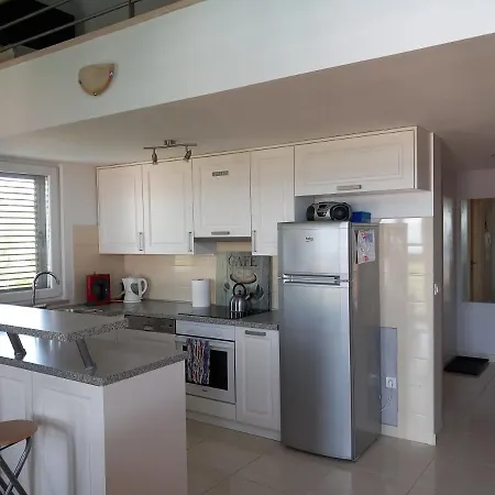 25 King's Landing In Appartement
