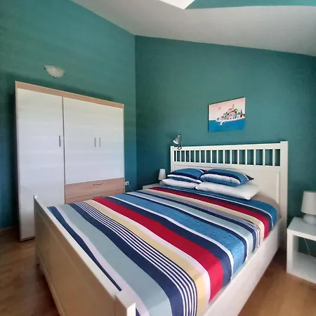 Daire 25 King's Landing In