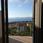25 King's Landing In Apartment Supetar